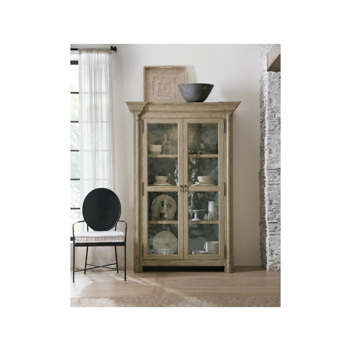 Ciao Bella Display Cabinet- Natural Dining Storage Hooker Furniture 6
