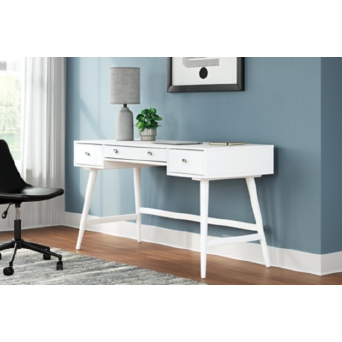 Thadamere 54″ Home Office Desk Outlet Home Office 6