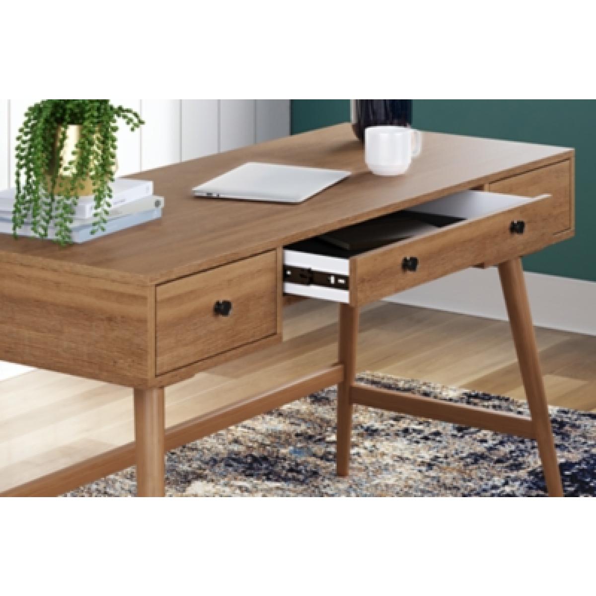 Thadamere 54″ Home Office Desk Outlet Home Office 13