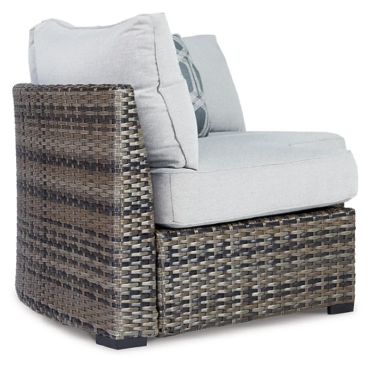 Harbor Court Curved Loveseat with Cushion Outlet Outdoor 7