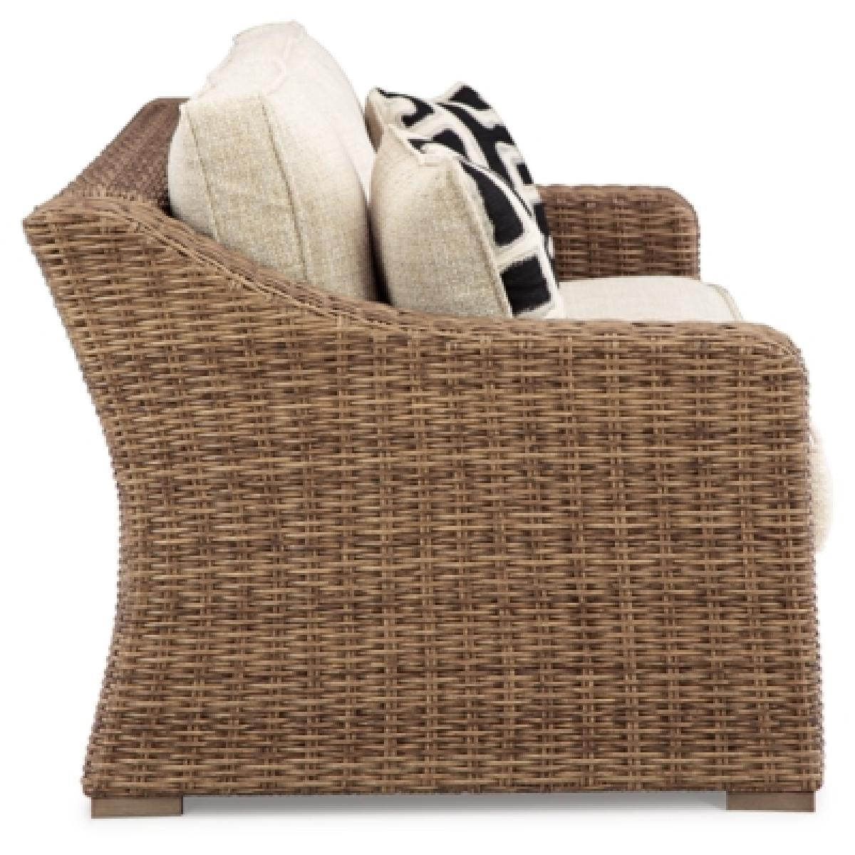 Beachcroft Sofa with Cushion Outlet Outdoor 8