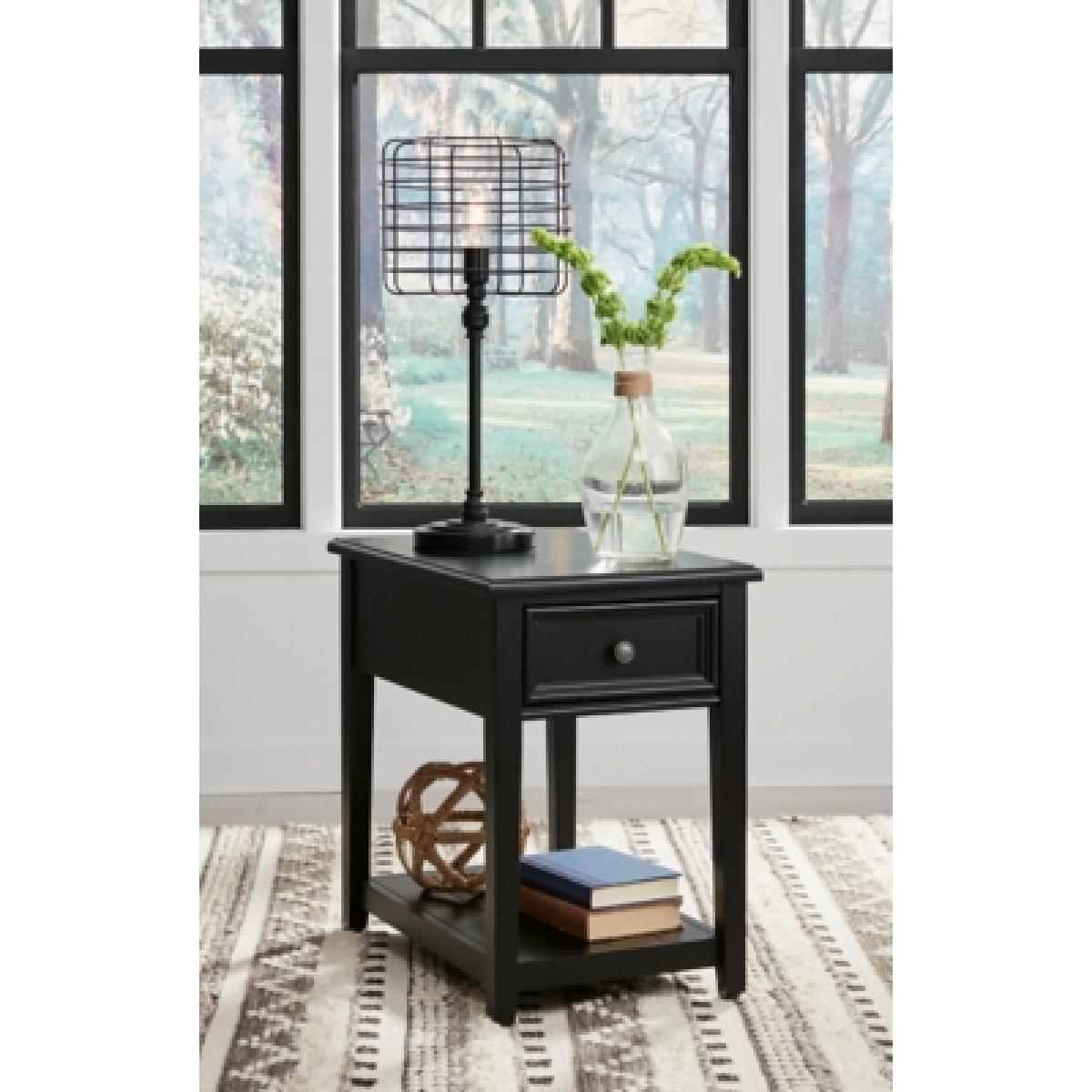 Beckincreek End Table Outlet Tables 6