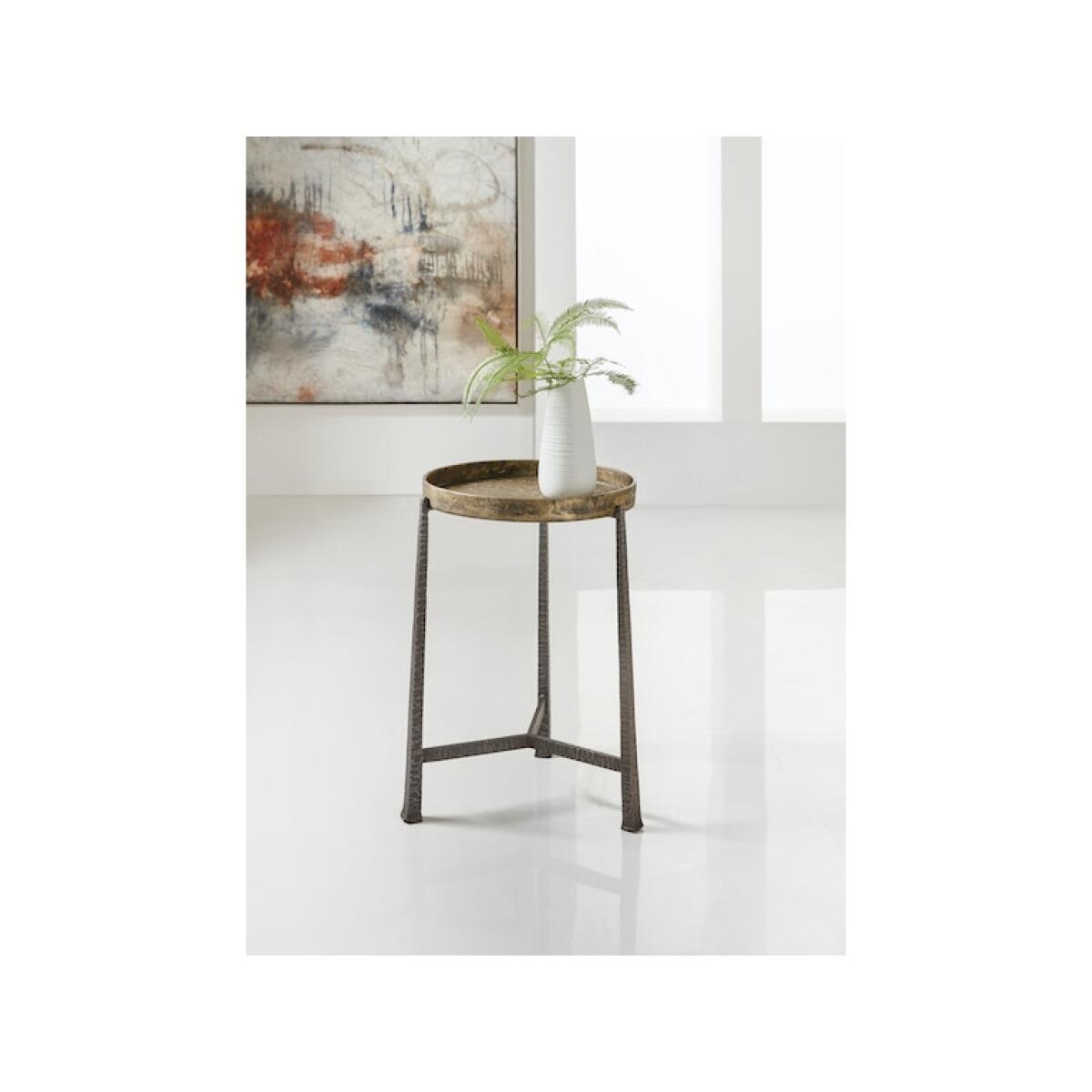 Melange Funda Accent Table Accent Furniture Hooker Furniture 6