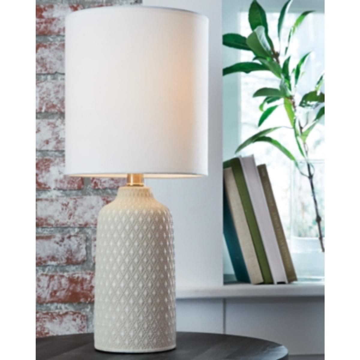 Donnford Table Lamp Outlet Home Decor 6