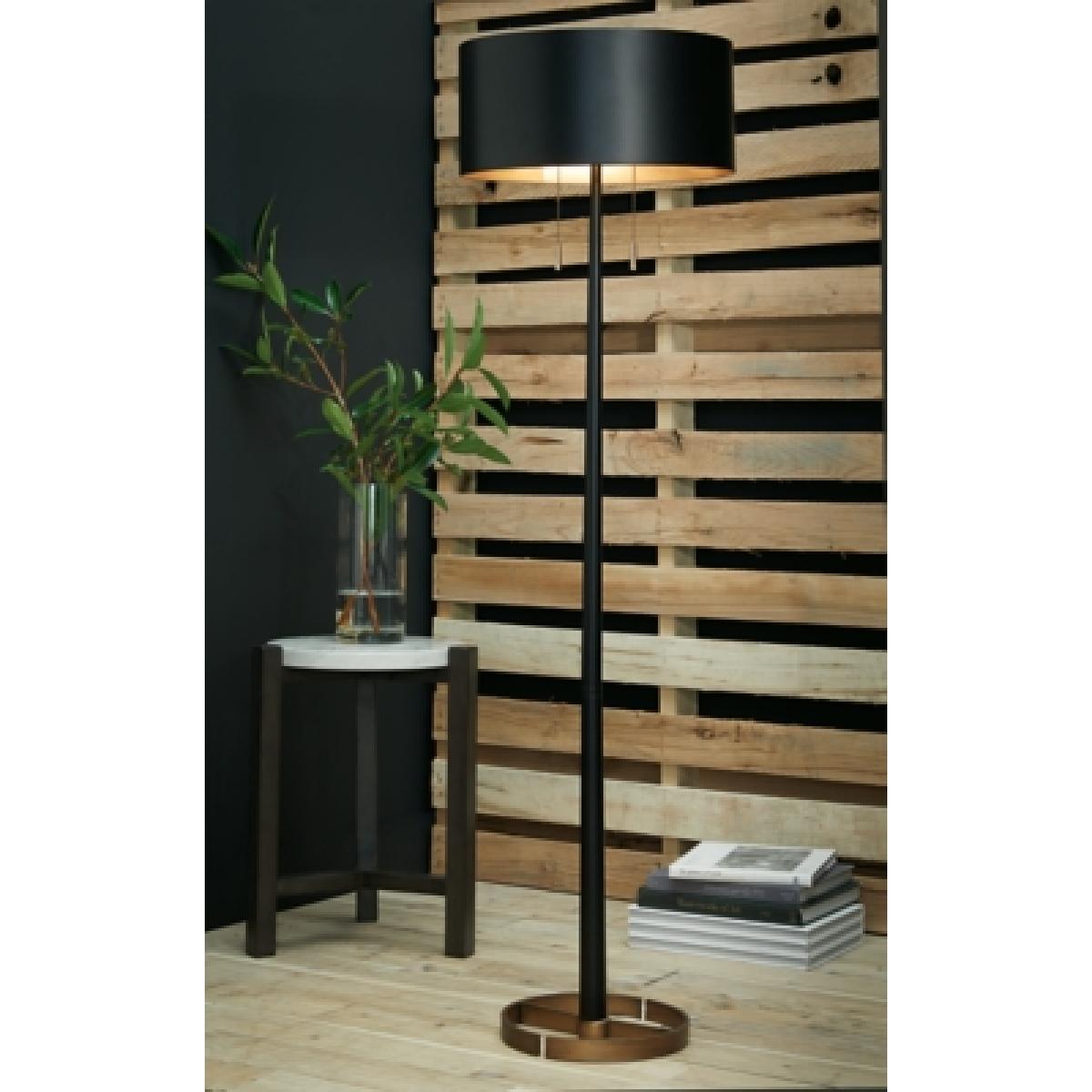 Amadell Floor Lamp Outlet Home Decor 6