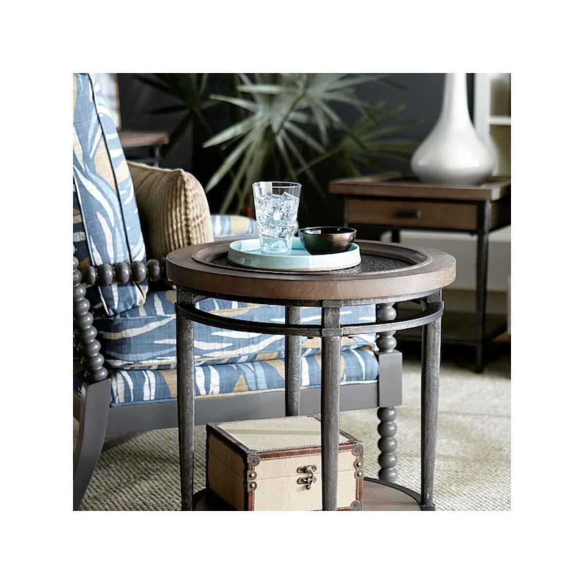 Austin End Table End tables Hammary 5