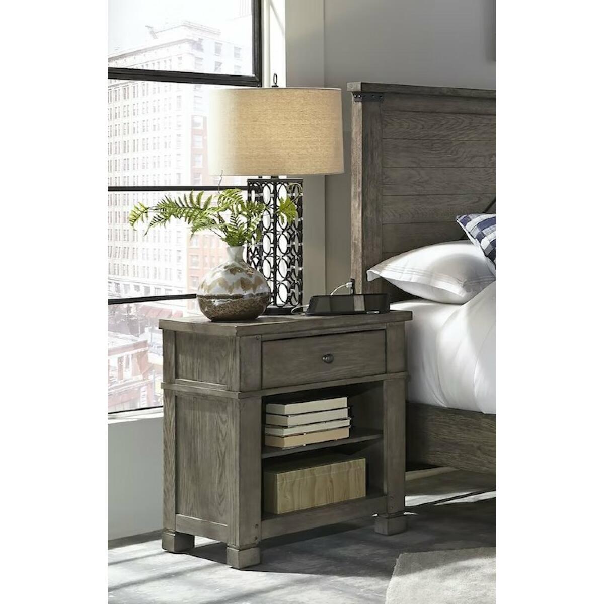 Tucker 1 Drawer Nightstand Nightstands Aspen Home 5