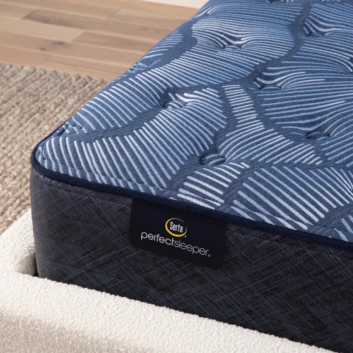 Serta Perfect Sleeper Cobalt Calm Innerspring Plush Mattress Mattresses California King 6