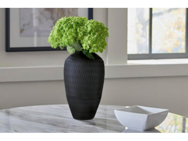 Fynn Vase Outlet Home Decor 14