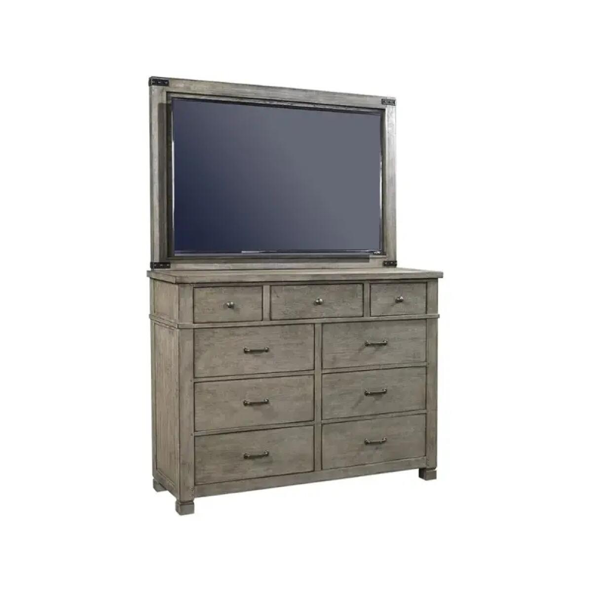 Tucker Chesser Outlet Bedroom 4