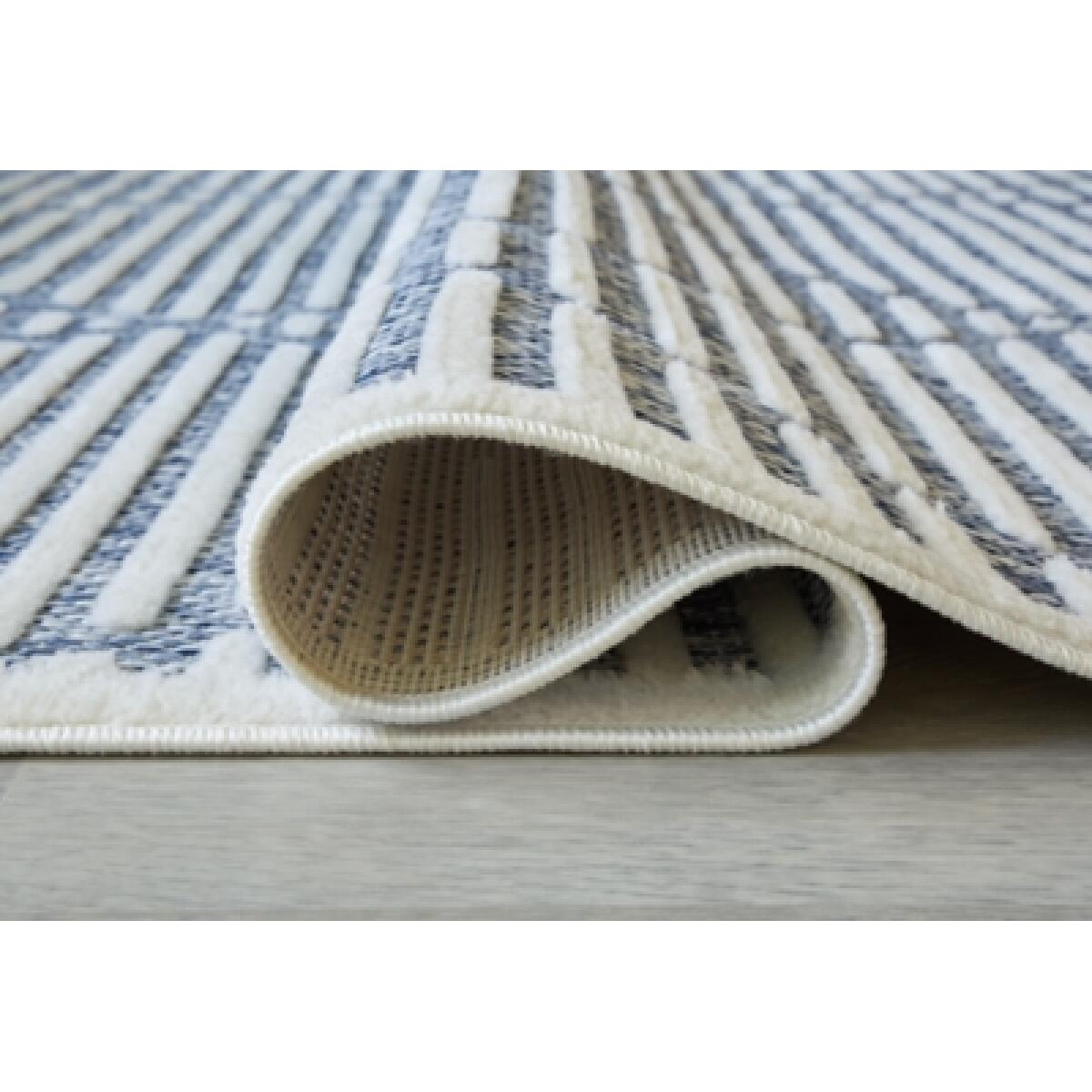 Finnlett 5’3″ x 7′ Rug Outlet Home Decor 8