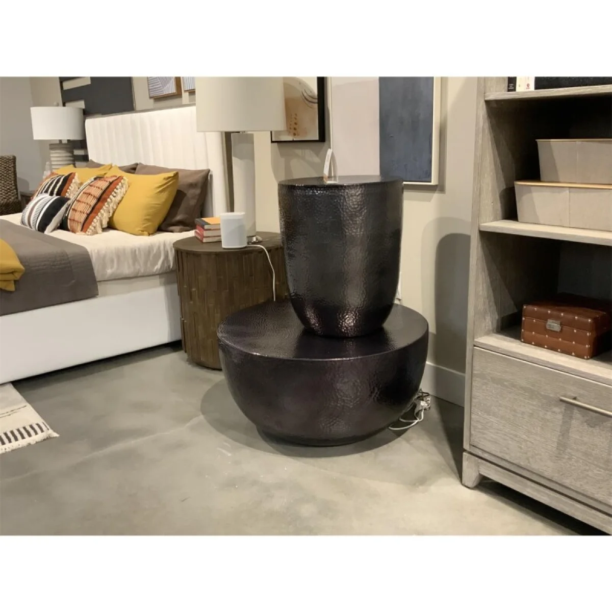 Round Cocktail Table Cocktail & Coffee Tables black 4
