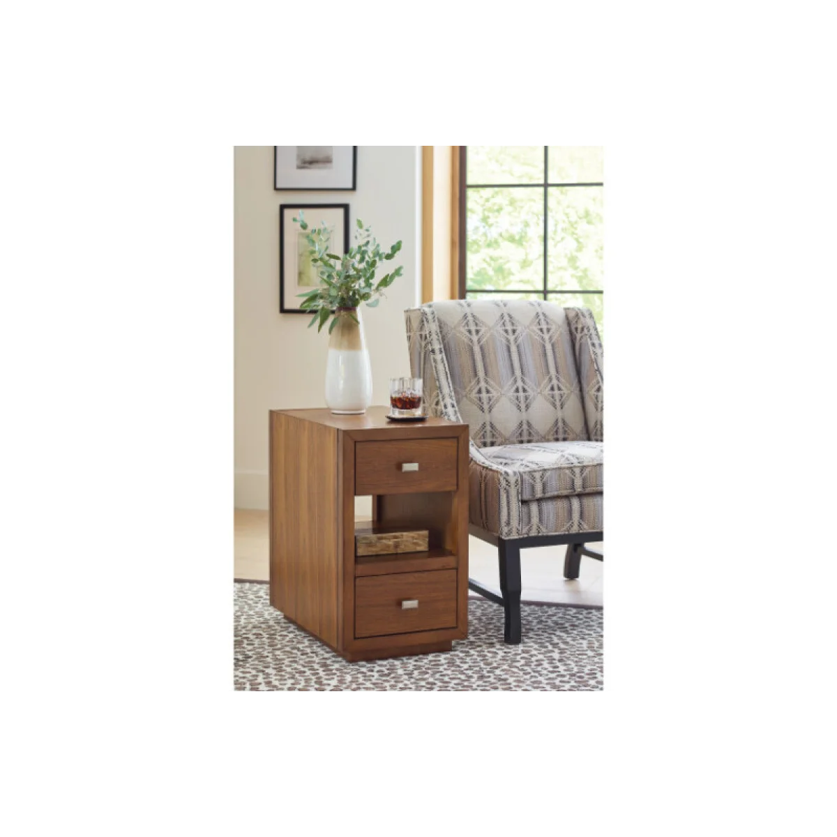 Premise Charging Chairside Table Chairside Tables Chairside Tables 6