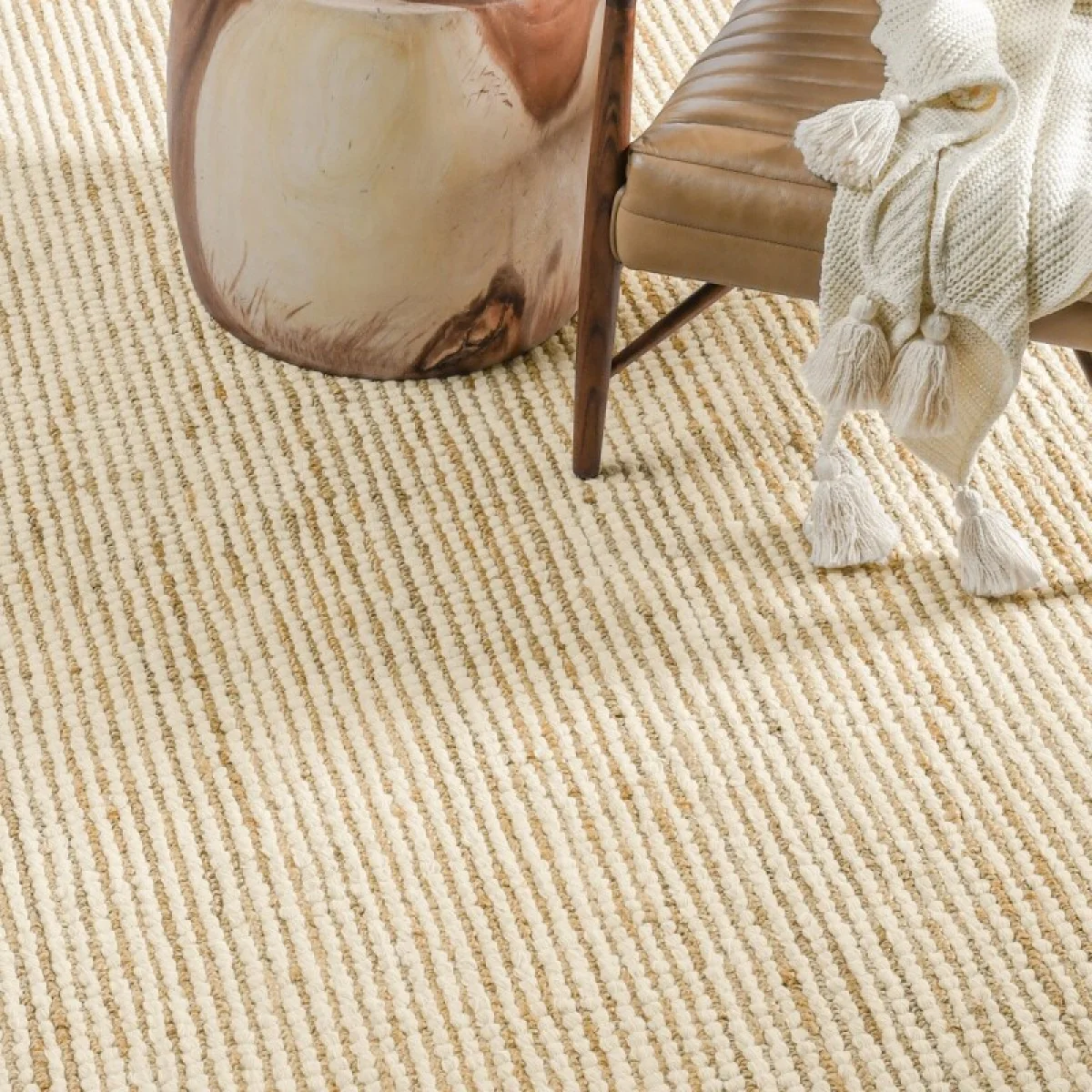 Valencia Ivory 1’x1′ swatch Rugs Classic Home 10