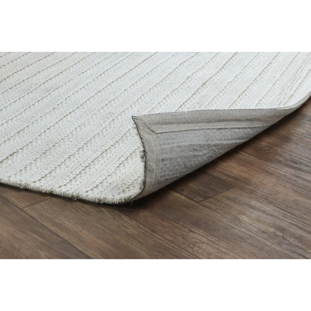 Camden 2’x3′ Rugs Classic Home 8
