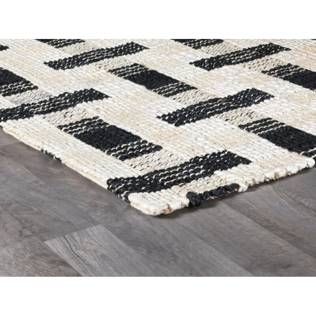 Preston 1’x1′ swatch Rugs Classic Home 7
