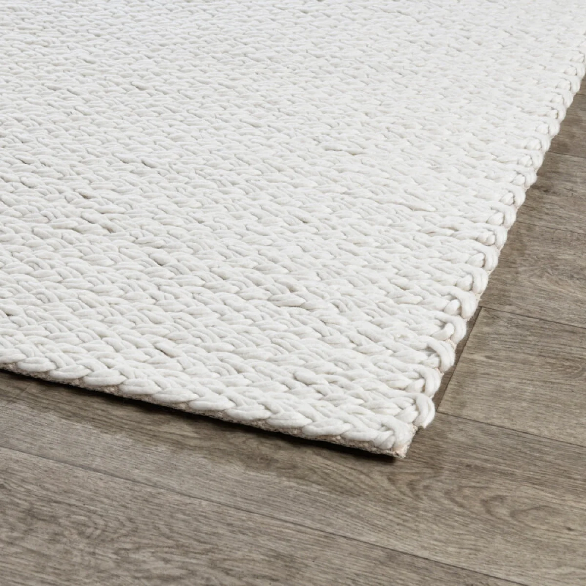 Oxnard Wool 2’x3′ Rugs Classic Home 7
