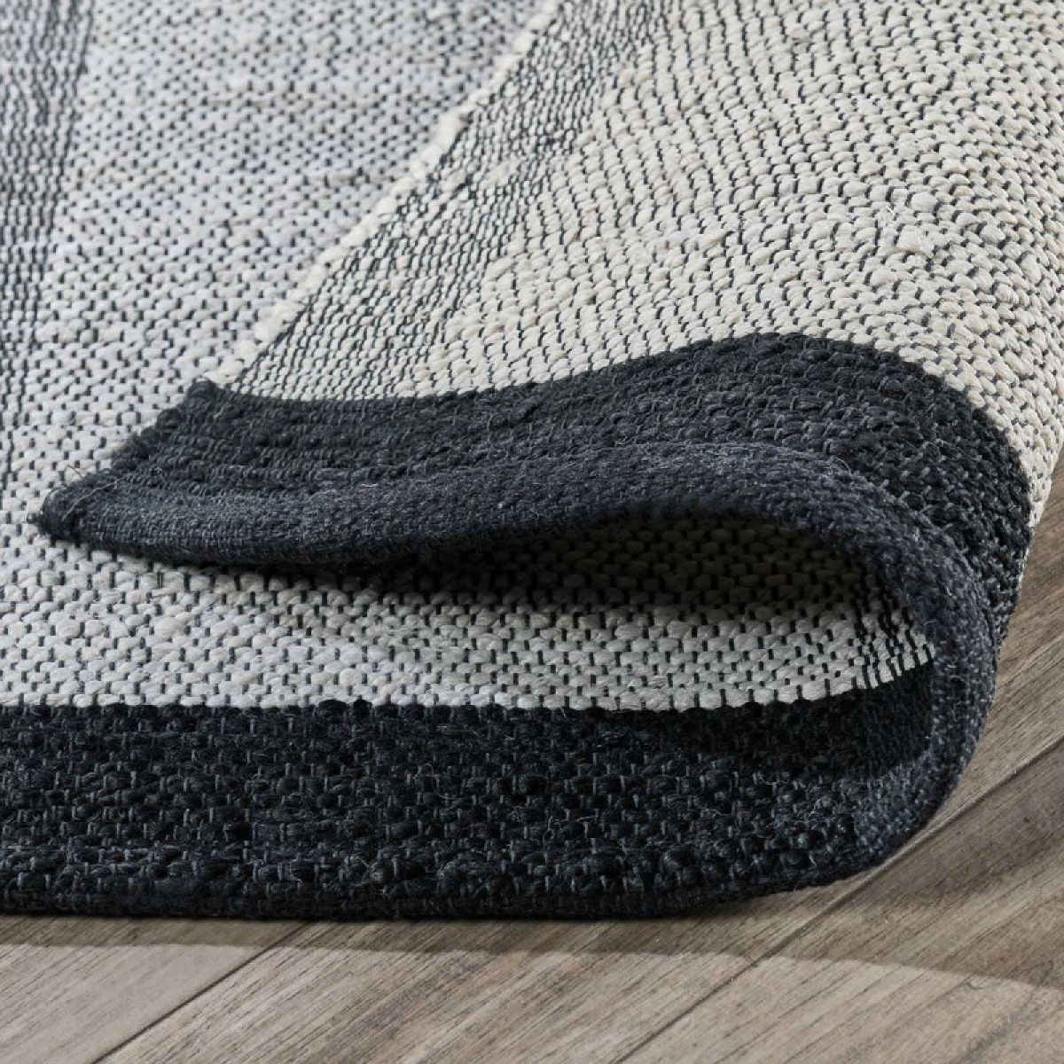 Kochi Stripe Ivory/black 1’x1′ swatch Rugs Classic Home 8