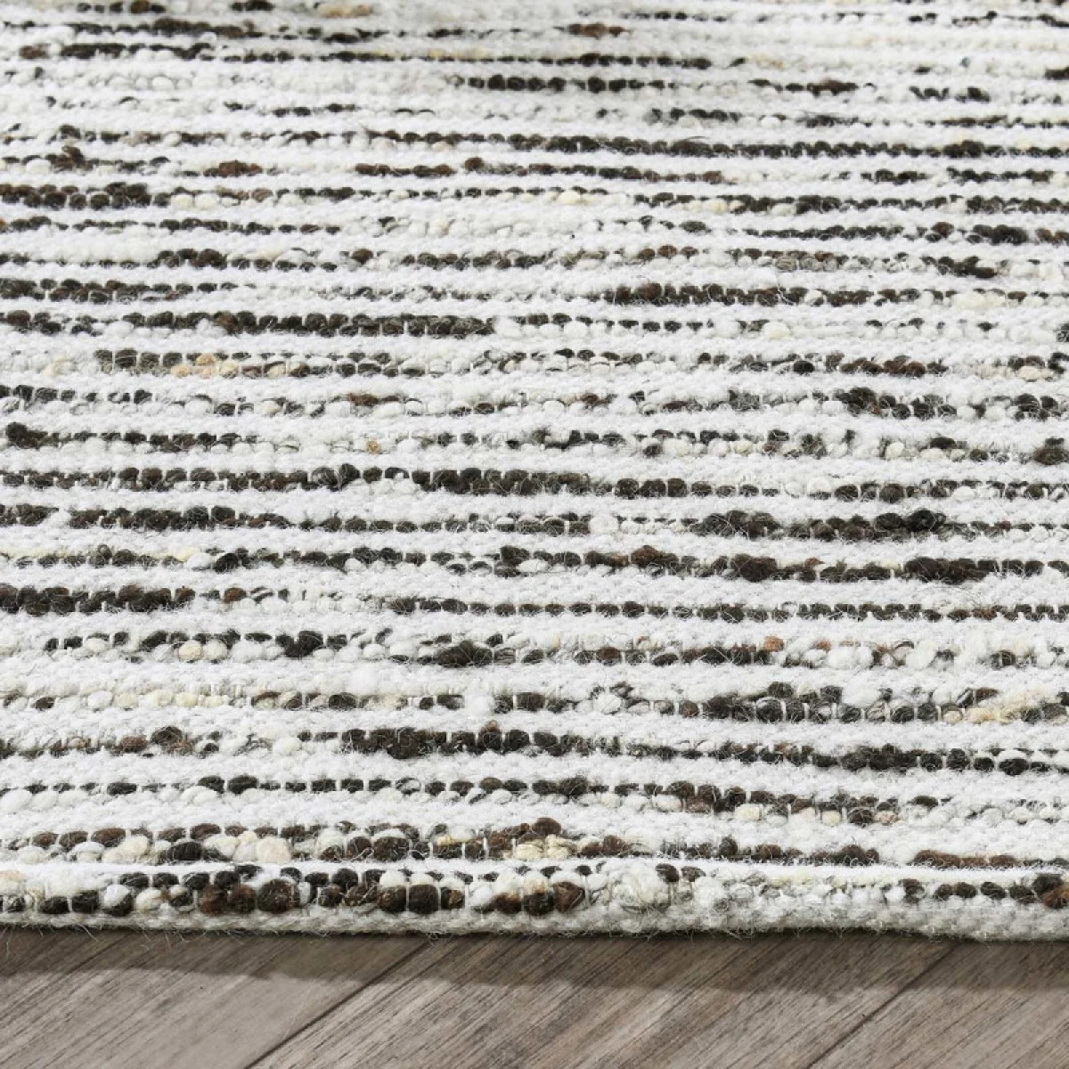 Isa Stripe Ivory/brown 2’x3′ Rugs Classic Home 6