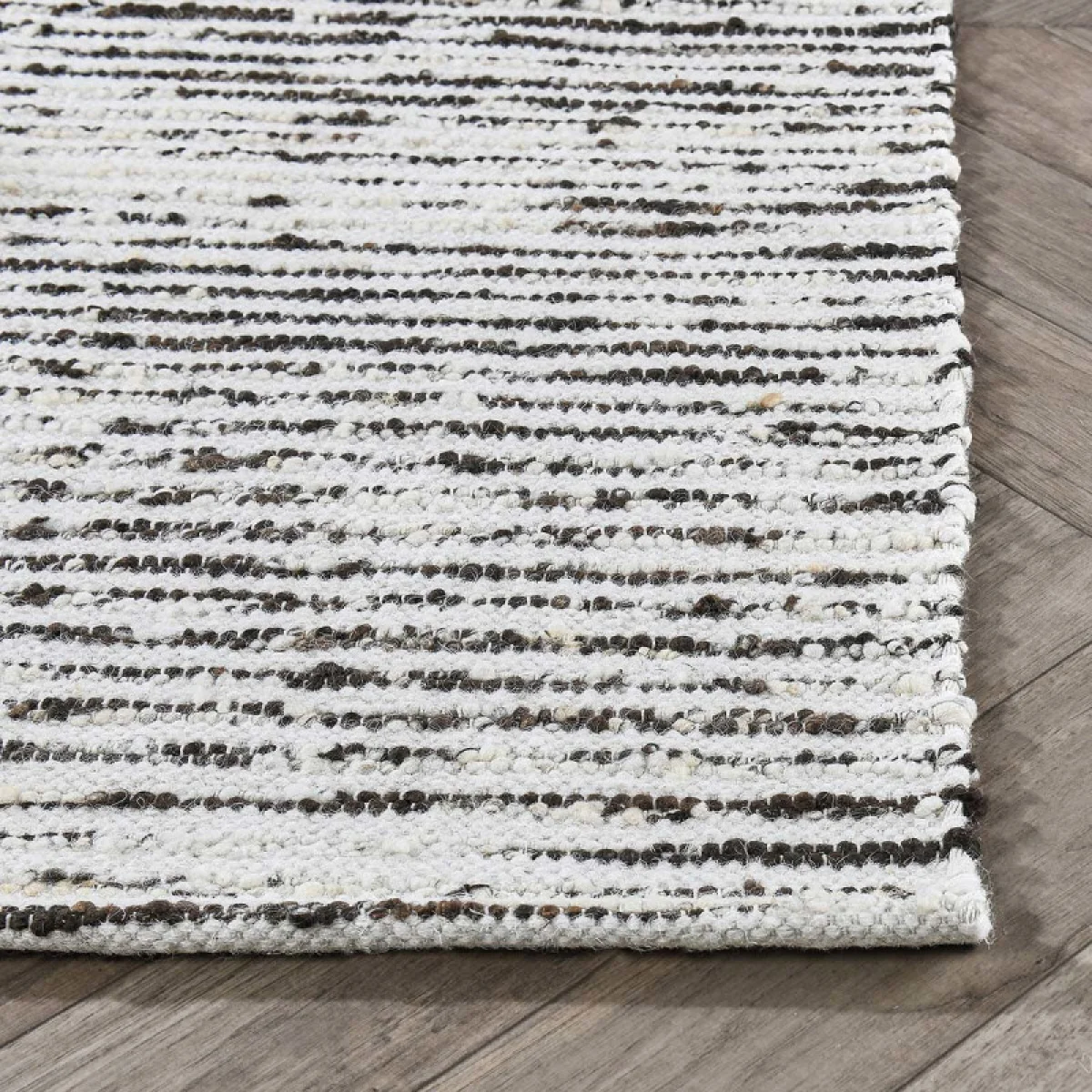 Isa Stripe Ivory/brown 2’x3′ Rugs Classic Home 7