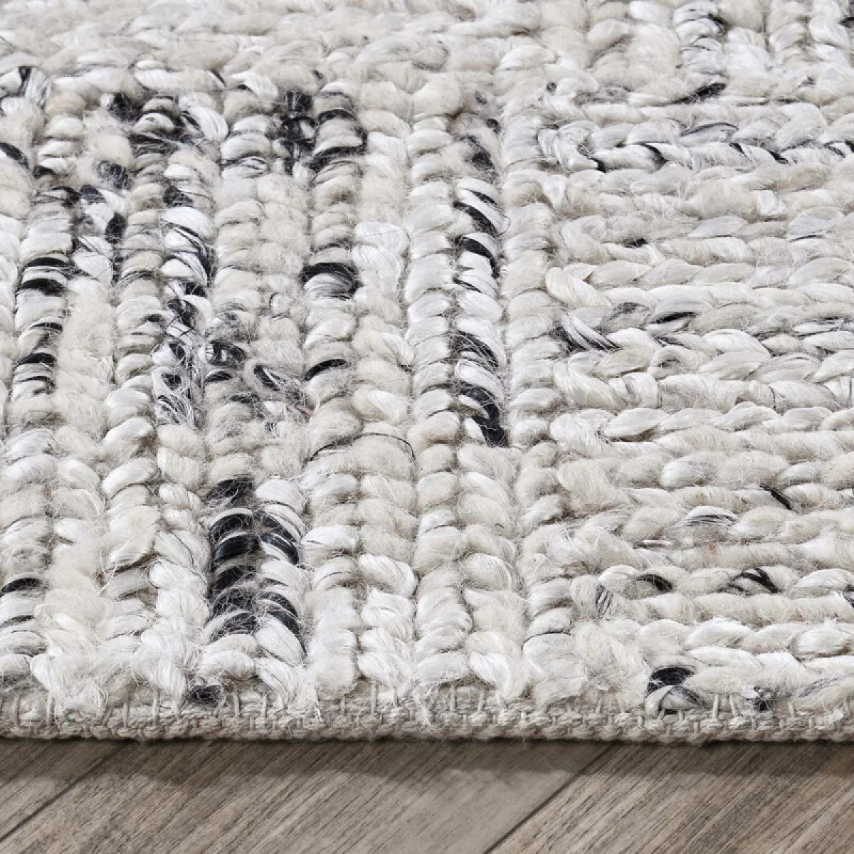 Sosa Ivory/black 9’x12′ Rugs Classic Home 6