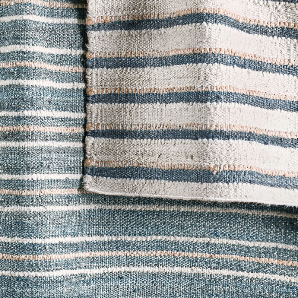 Del Mar 5’x8′ Rugs Aqua Blue/Multi 10
