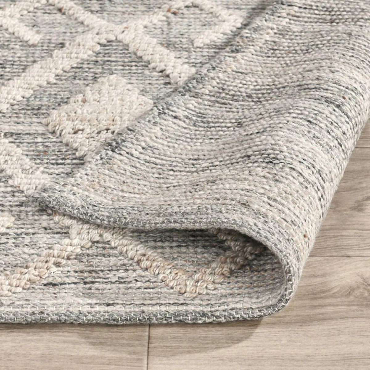 Indoor/outdoor Tundra Gray Multi 2.6’x8′ Rugs Classic Home 7