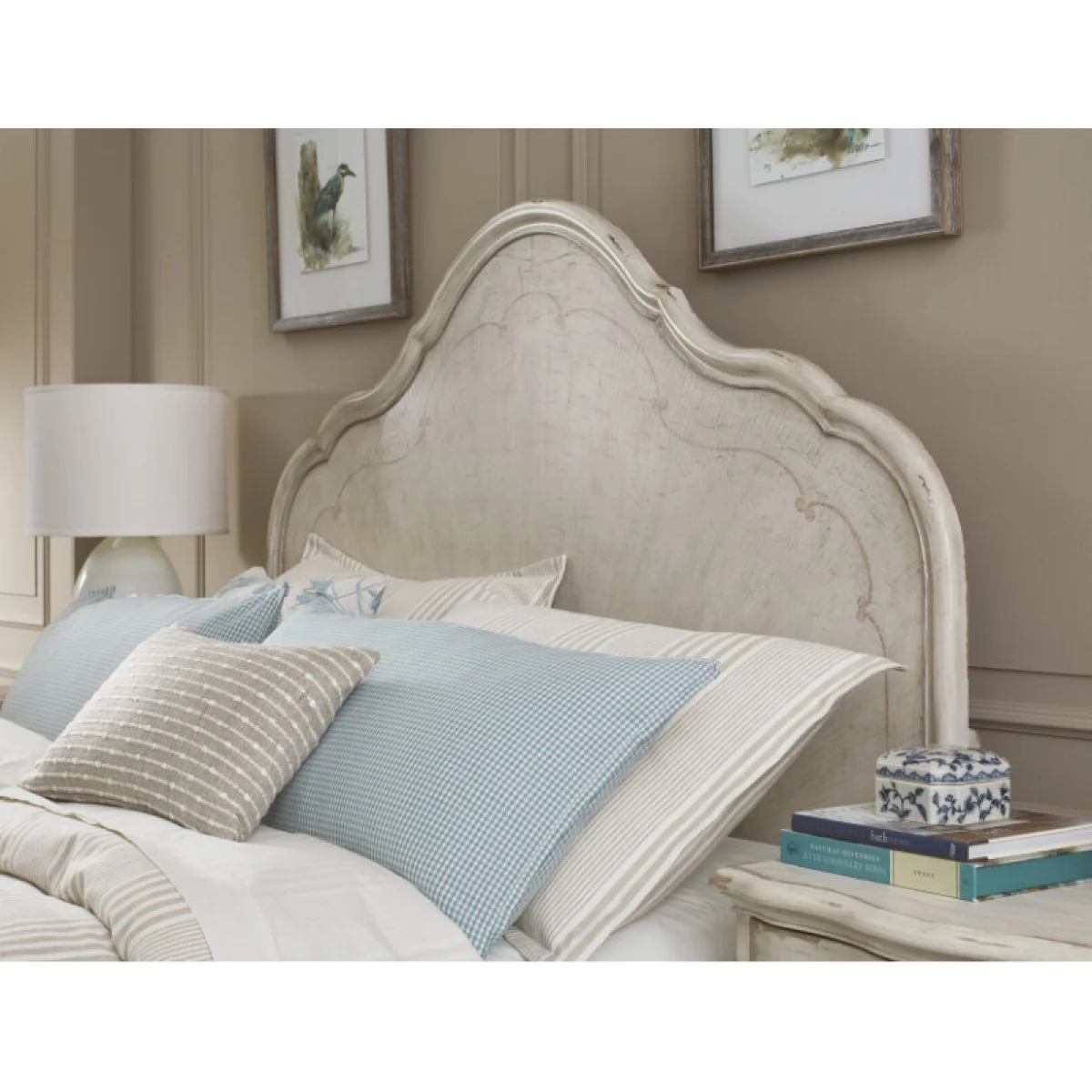 Cambric Vignette Cal-king Panel Bed Package – Crème Beds American Drew 6