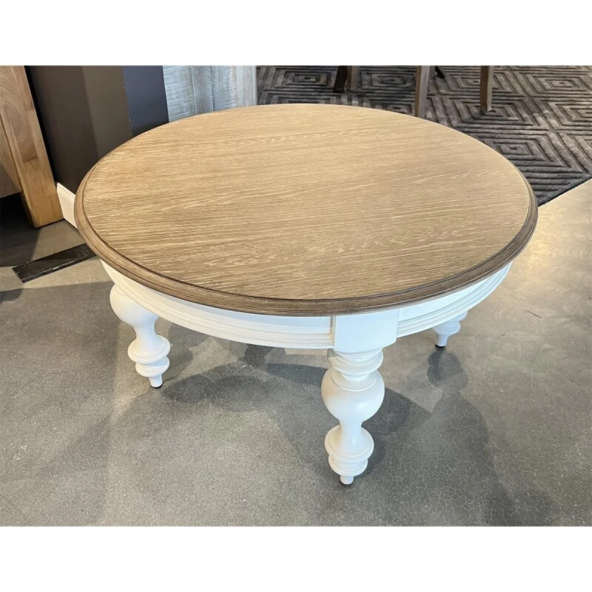 Round Cocktail Table Cocktail & Coffee Tables Cocktail & Coffee Tables 4