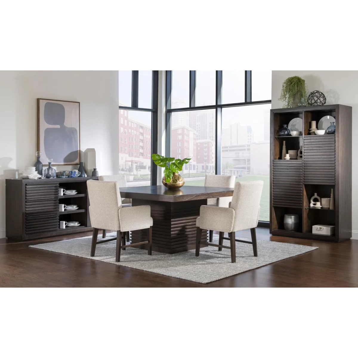 Uph Host Arm Chair Chairs & Benches Brown 8