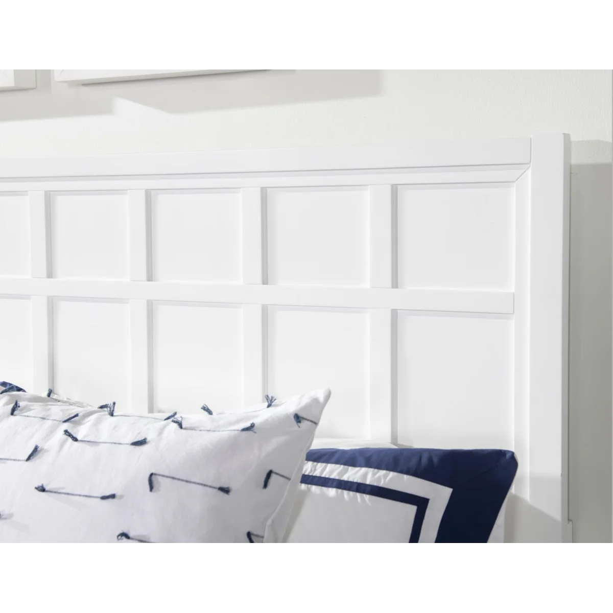 Complete Panel Bed, Queen 5/0 Beds Alabaster 9