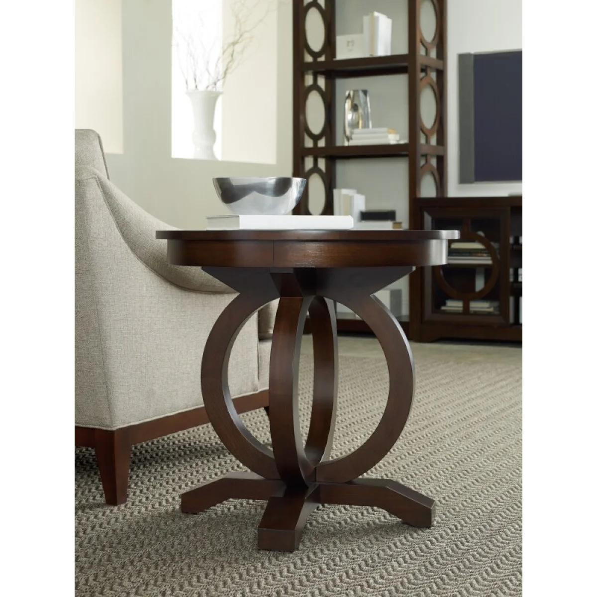 Commerce and Market Kinsey Round End Table End tables Brown 7