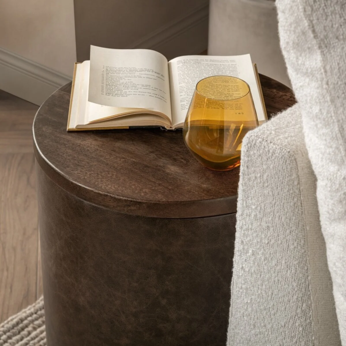 Andra Leather Round Accent Table Chairside Tables Brown 9