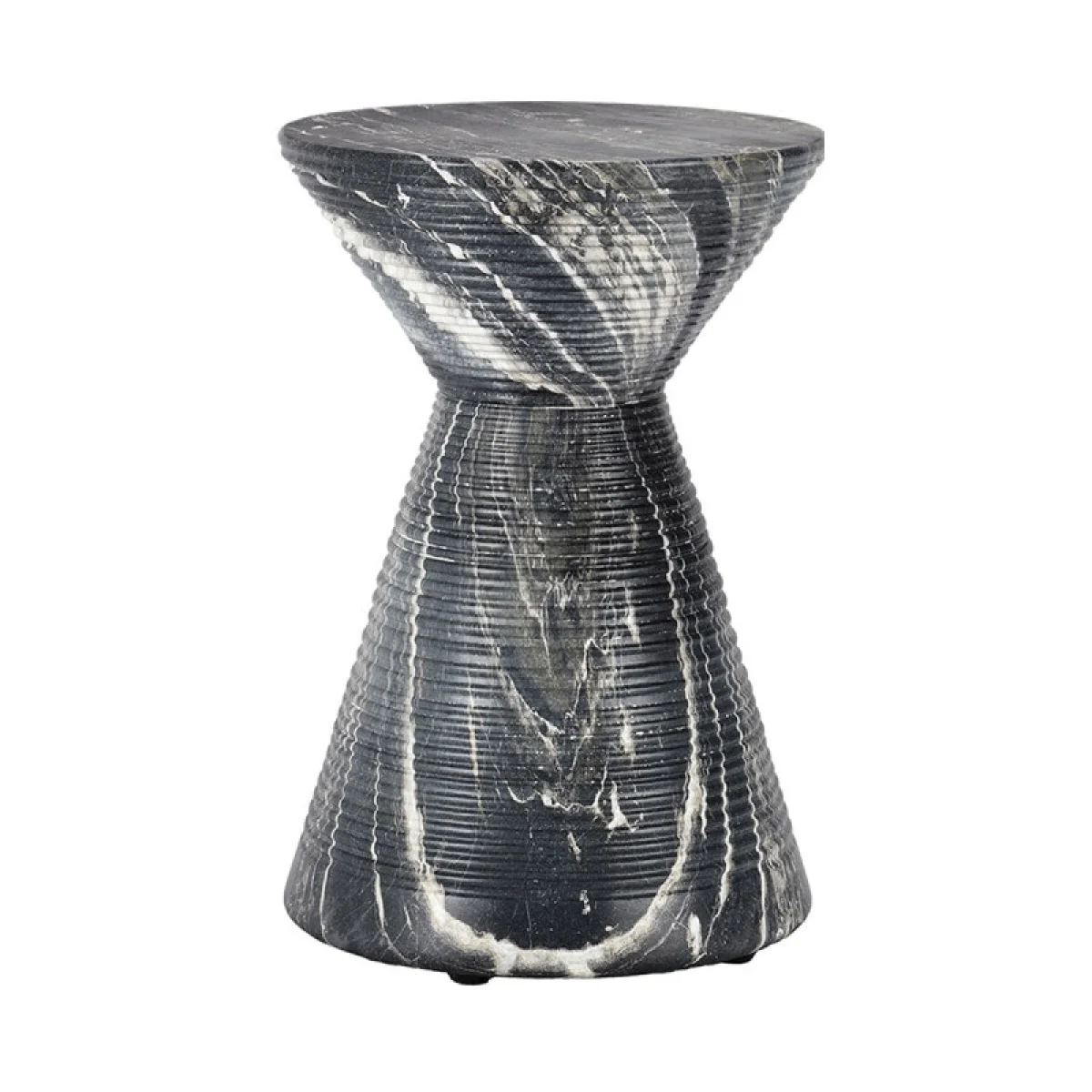 Fern Outdoor Round Accent Table – Black Outdoor Tables black 4