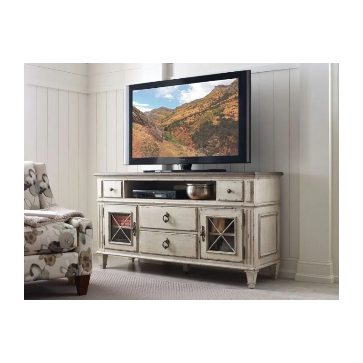 Southbury Entertainment Console Entertainment Stands Cream 6