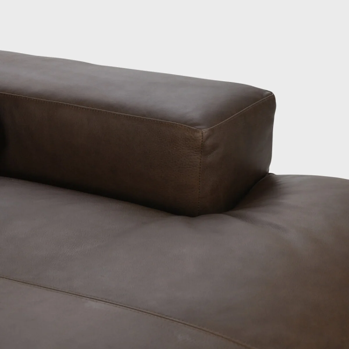 Hauser Leather Sectional W/raf Chaise Sectionals Brown 7