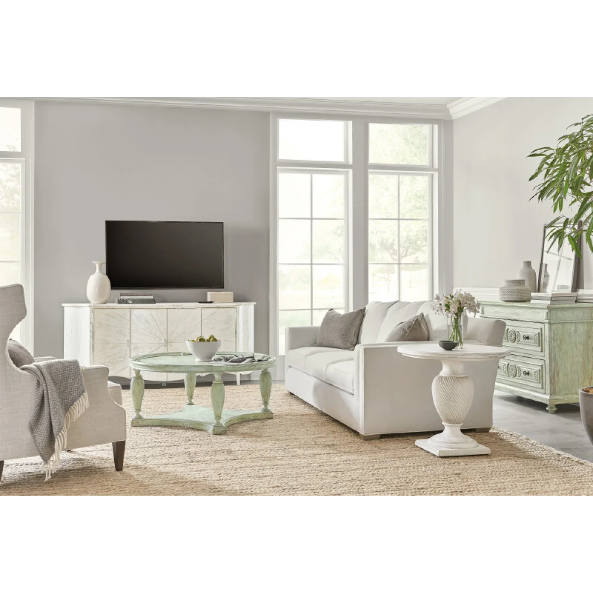 Traditions Two-Drawer Accent Chest Accent Furniture Accent Furniture 7