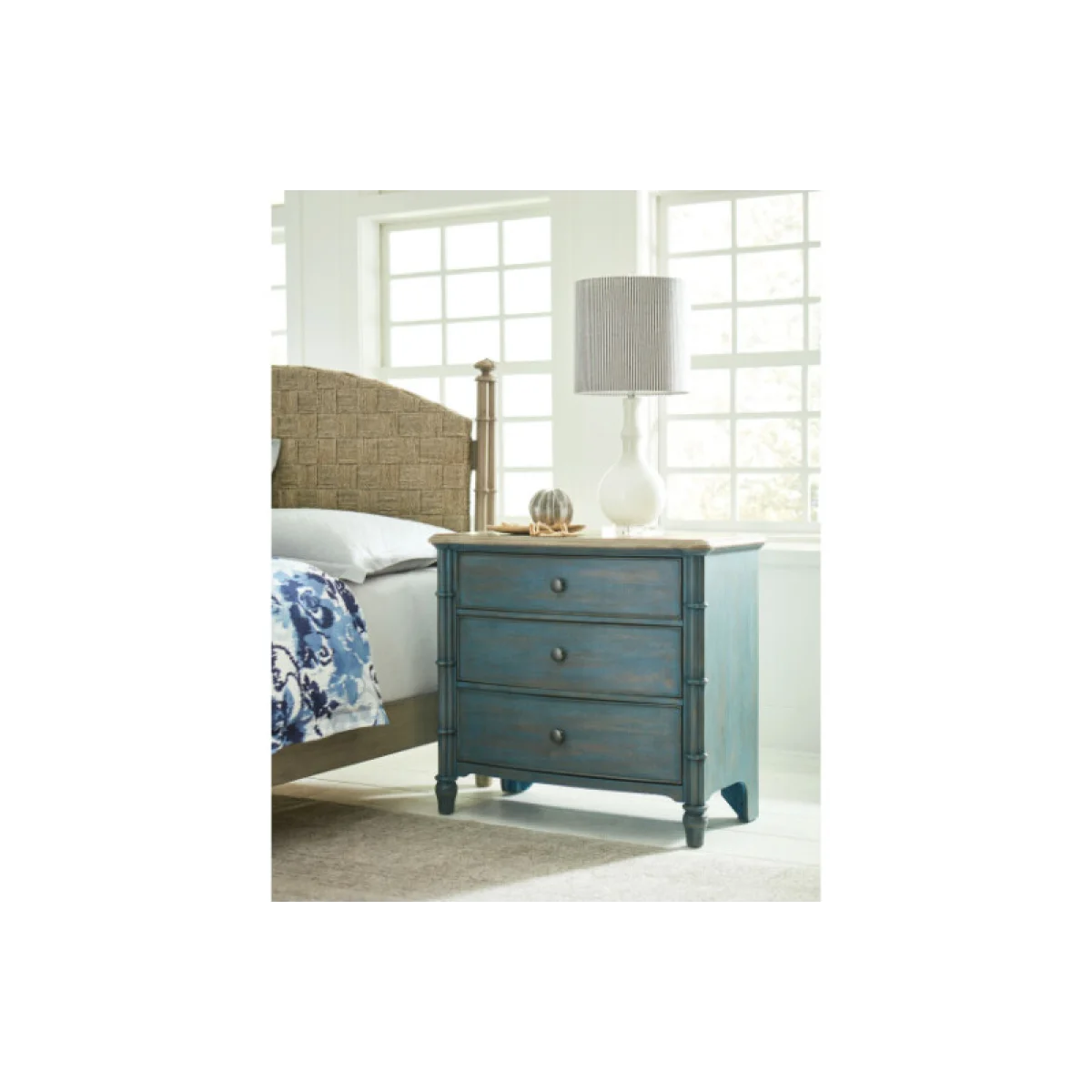 Litchfield Sundown Accent Chest Blue Chests blue 7