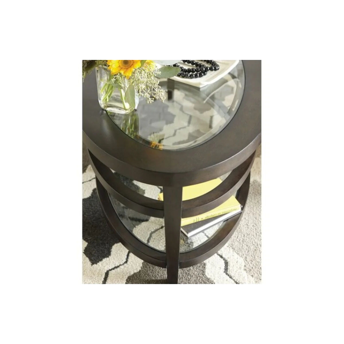 Urbana Round Cocktail Table Cocktail & Coffee Tables Brown 7