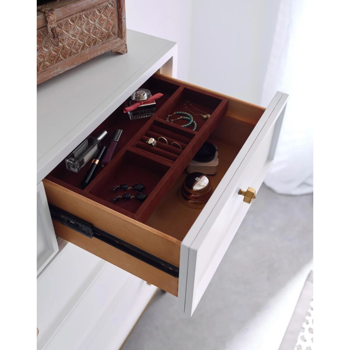 Bureau Chests Chests 10
