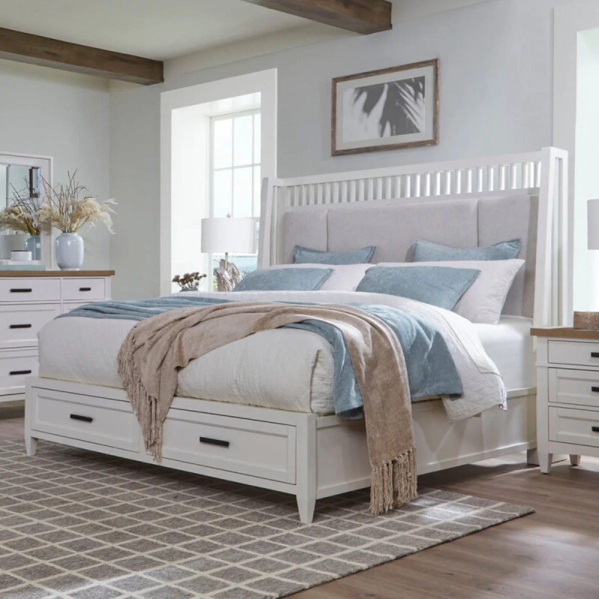 Americana Modern Bedroom King 6/6 Shelter Bed (1266hb/1266fb/125066r) Beds Beds 4