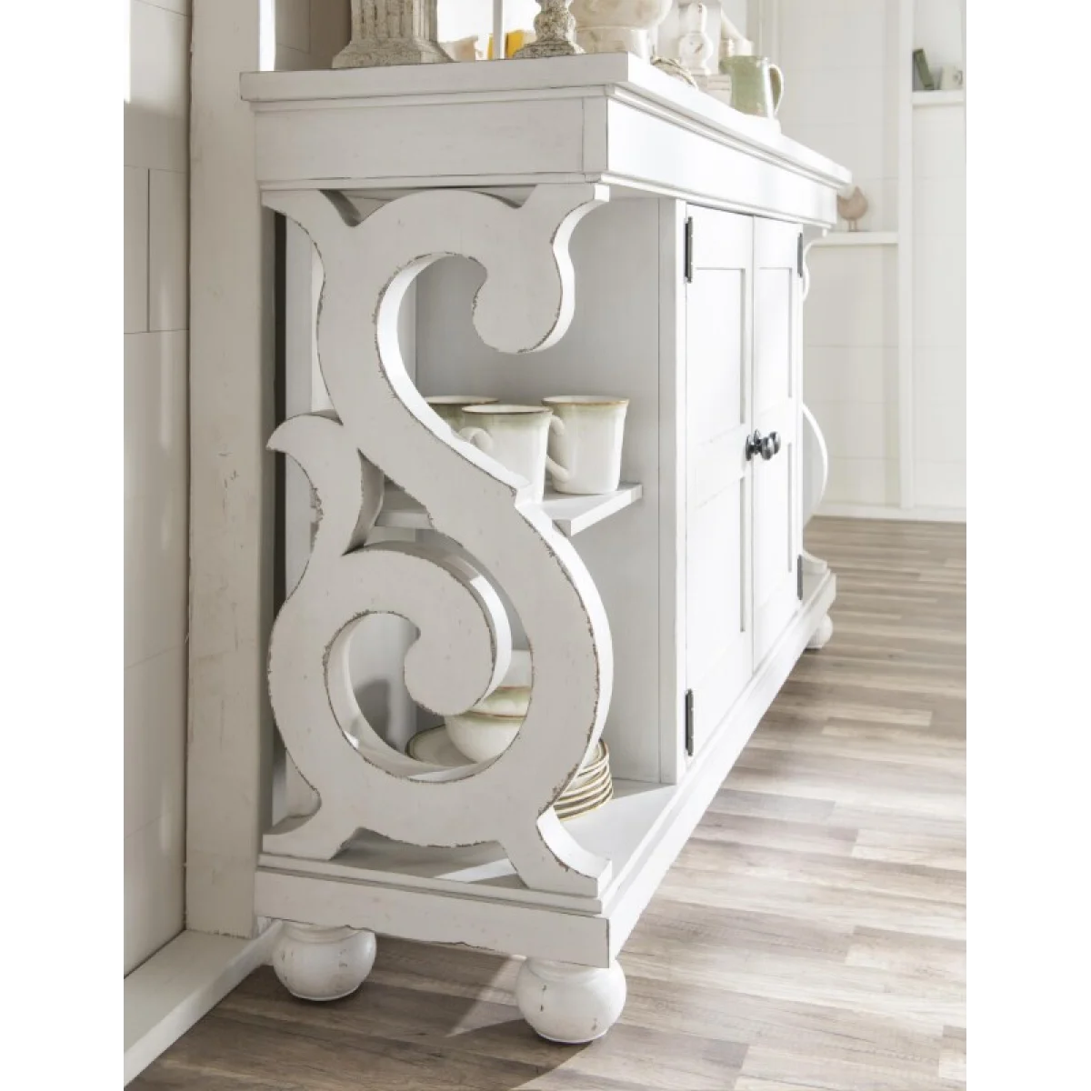 Corbel Hall Console Accent Furniture Accent Furniture 8
