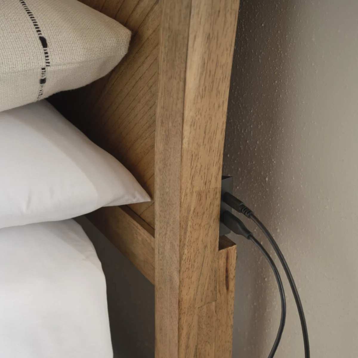 Cyrus King Sleigh Fb Bed Parts Almond Bisque 7