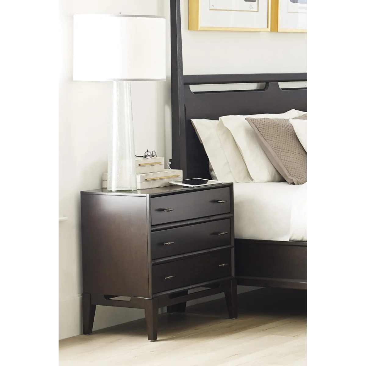 Sutton Q/k Bed Tall Posts I3048-444P Beds Aspen Home 8