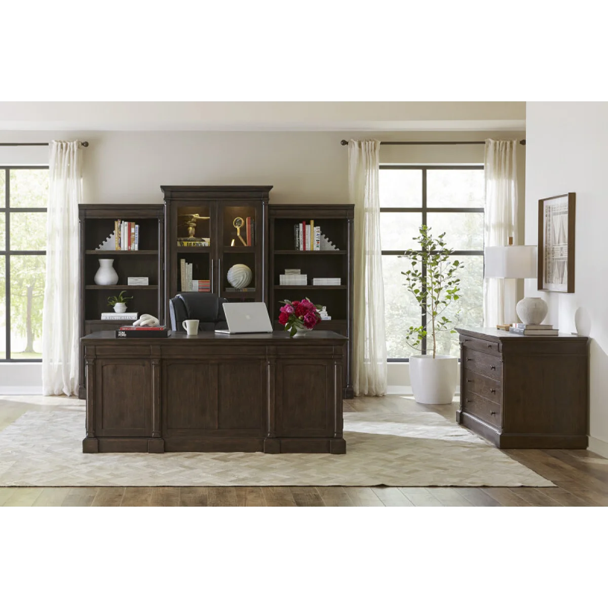 Jackson 72″ Executive Desk Top I3184-300T Desks Aspen Home 9