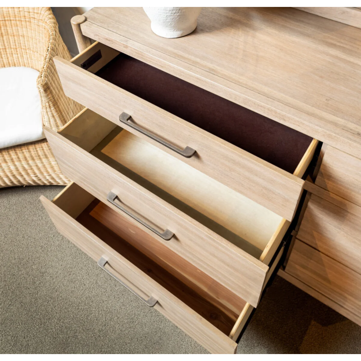 Shiloh Dresser Dressers Aspen Home 9