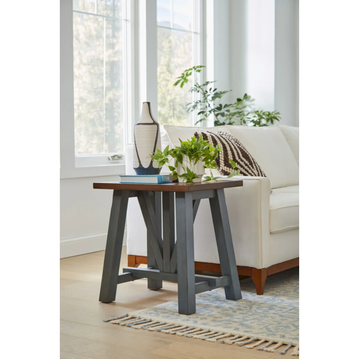 Pinebrook Chairside Table Chairside Tables Aspen Home 6