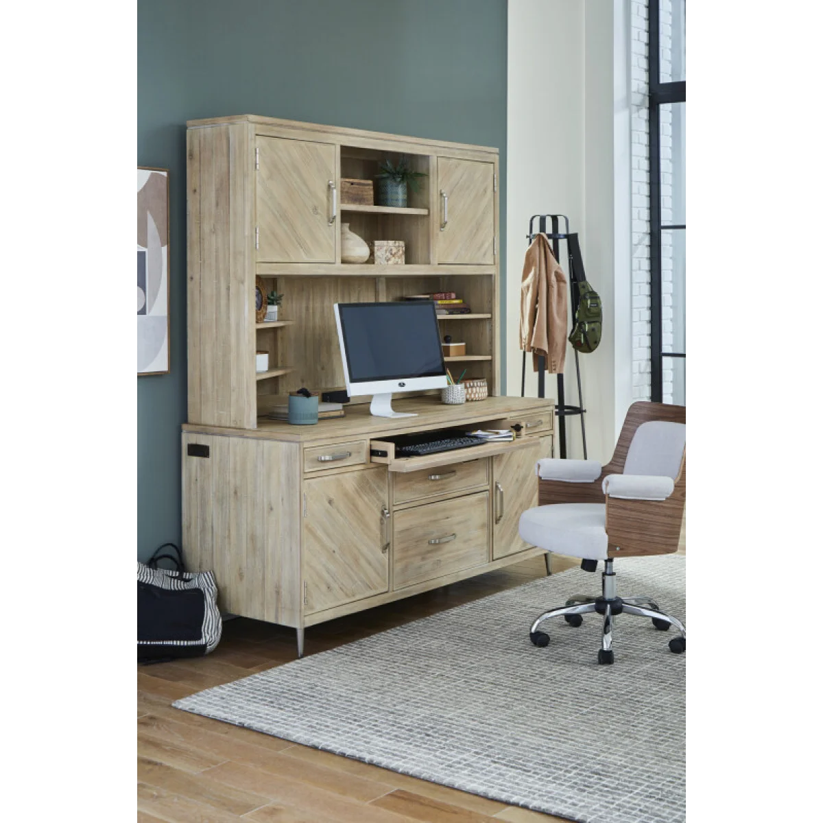 Maddox Credenza I644-316 Desks Aspen Home 12