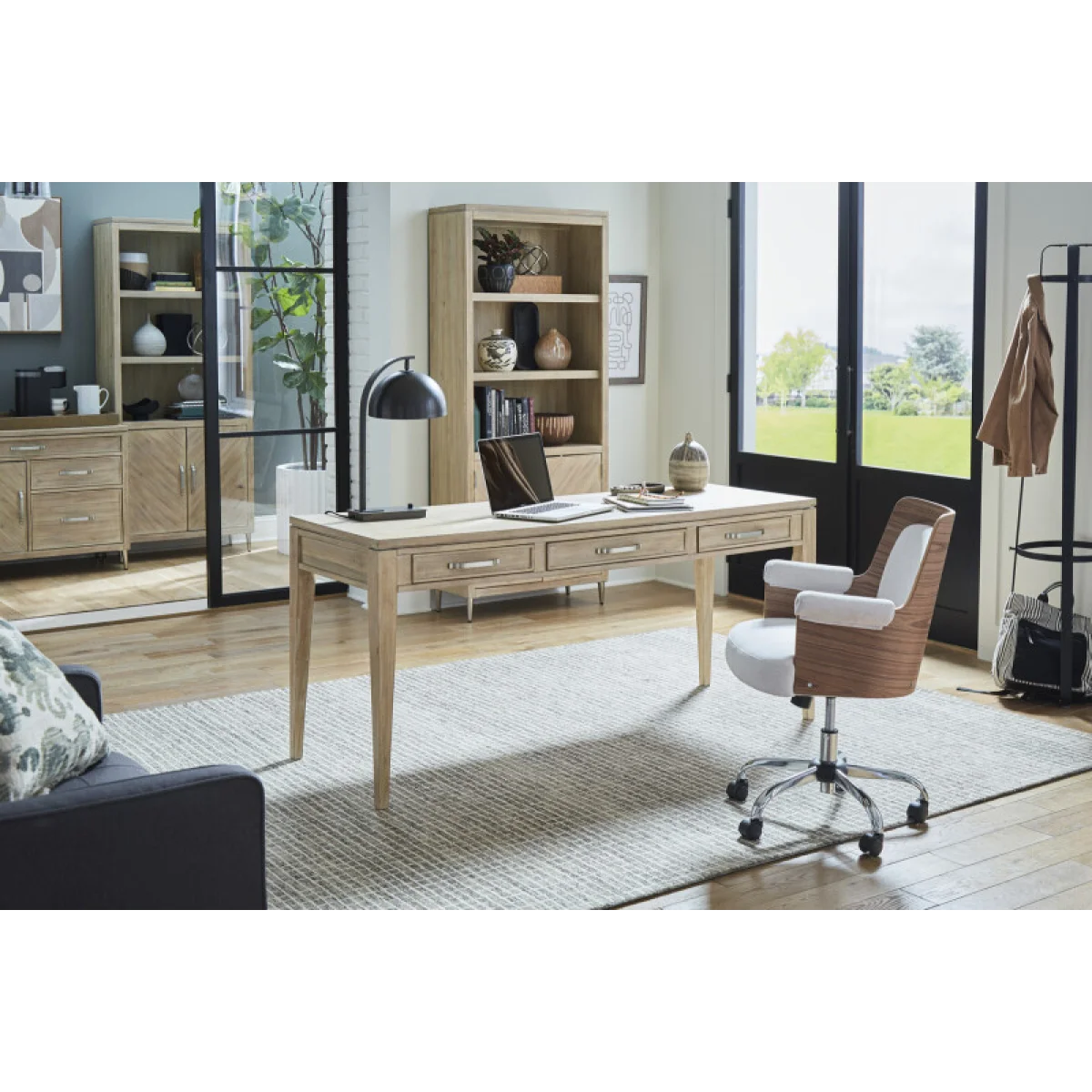 Maddox Door Bookcase Bookcases Aspen Home 9
