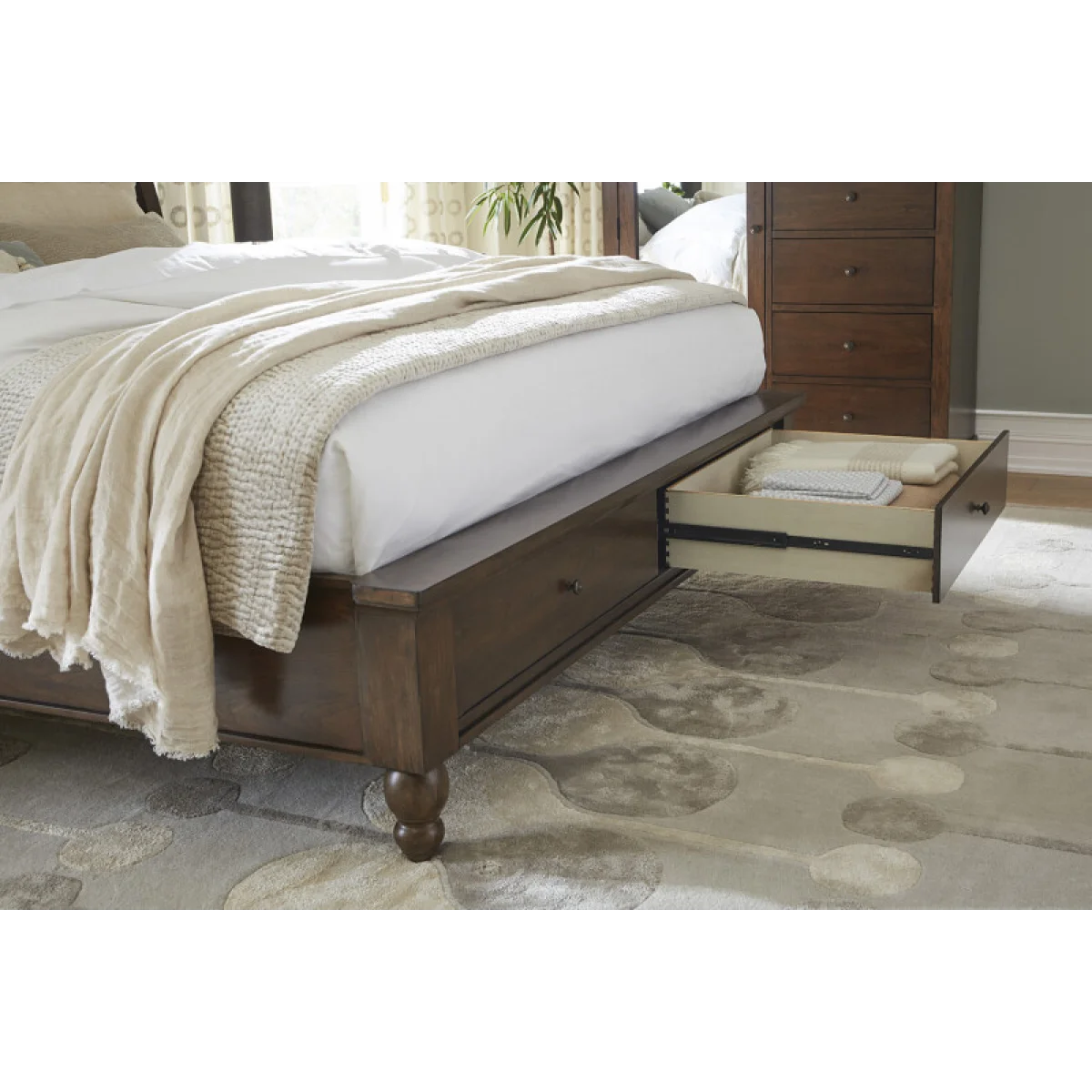 Cambridge Queen Low Profile Fb Bed Parts Aspen Home 22